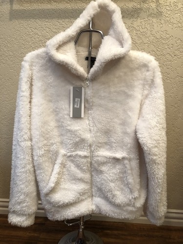 LEMITE Women's White Faux Fur Zip Up 