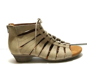 rockport cobb hill gabby bootie