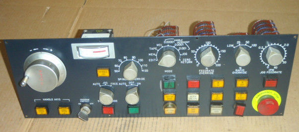 Fanuc A02B-0050-C553 MDI/CRT Unit OPTION UNIT MPG Pulse Generator A860-0201-T001