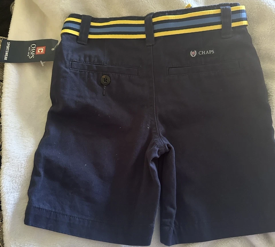 Shorts chino Chaps masculino com cinto tamanho 4 bolsos azul marinho - Imagem 2 de 3
