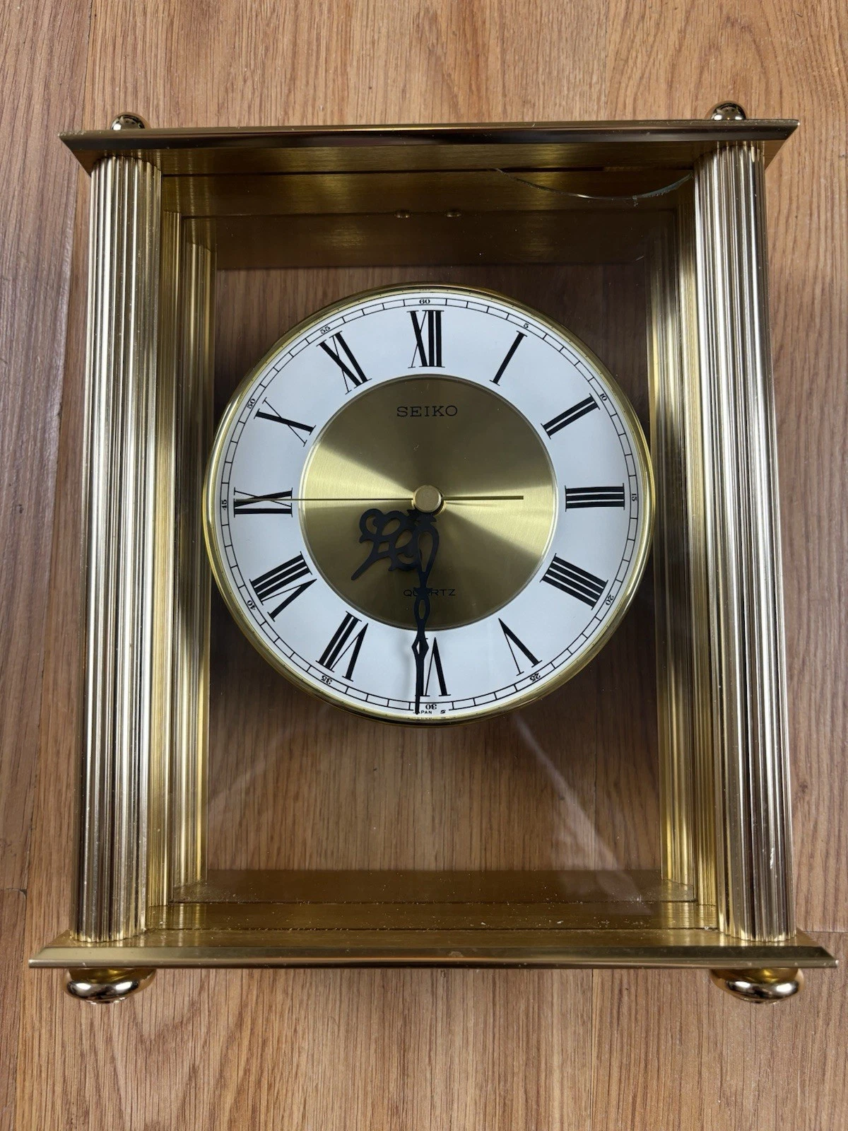 Seiko Quartz Mantel Clock Gold Tone Working – Glass Cracked No Back Cover