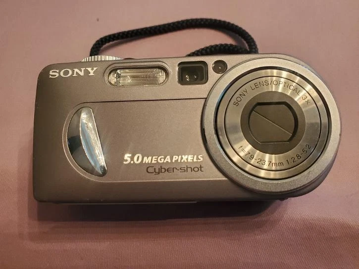 Sony Cyber-shot DSC-P10 5-6.9 MP Digital Cameras for sale | eBay