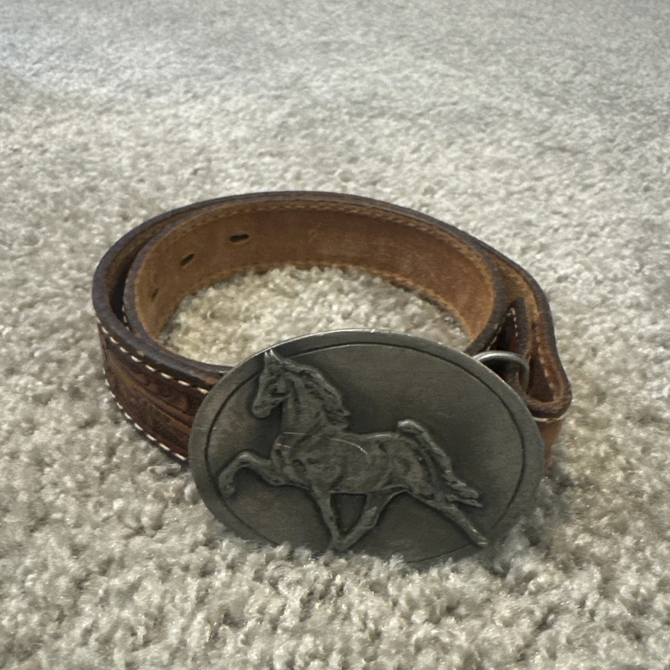 复古 Tony Lama 镶嵌皮革腰带旧锻金属锡马扣 26 英寸 — 第 2/4 张图片