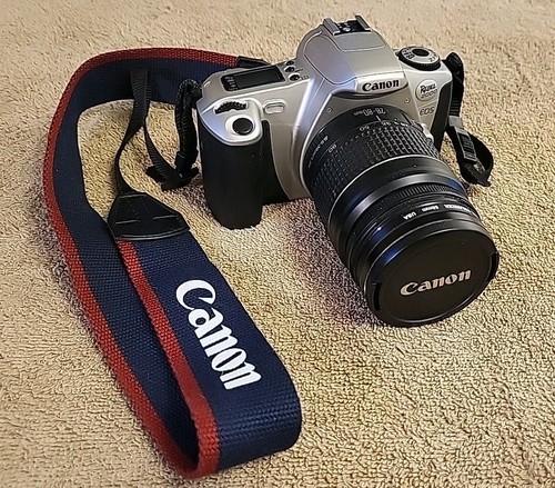 Canon EOS Rebel 2000 35mm SLR Film Camera with Canon Zoom Lens 28-80mm
