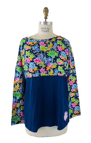 Top Lilly Pulitzer Finn Manga Larga Algodón Egeo Azul Marino Lilly Loves Disney Talla M - Imagen 1 de 6