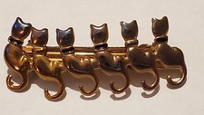 Vintage Cat Hair Clip Gold Tone w Cats Sitting in Row Swinging Tails 3" Barrette