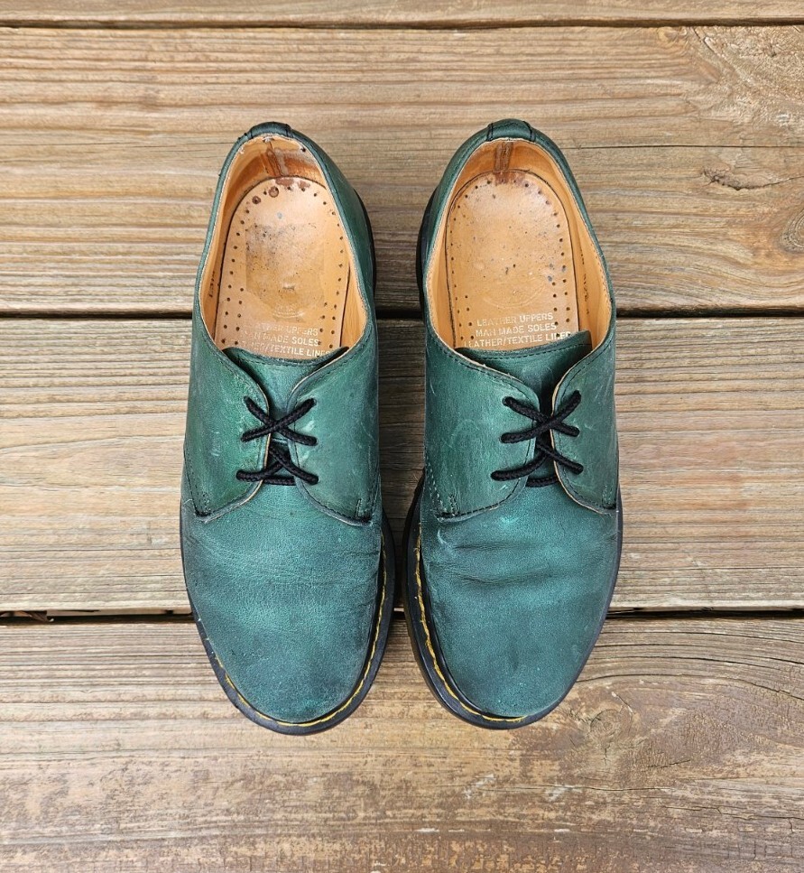 Vintage Pre-1994 Dr Martens MADE IN ENGLAND Oxford Shoes  display picture 2