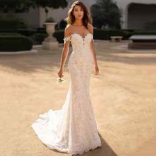 Sexy Bohemian V-Neck Mermaid Evening Dress Lace Applique Backless Prom Gowns