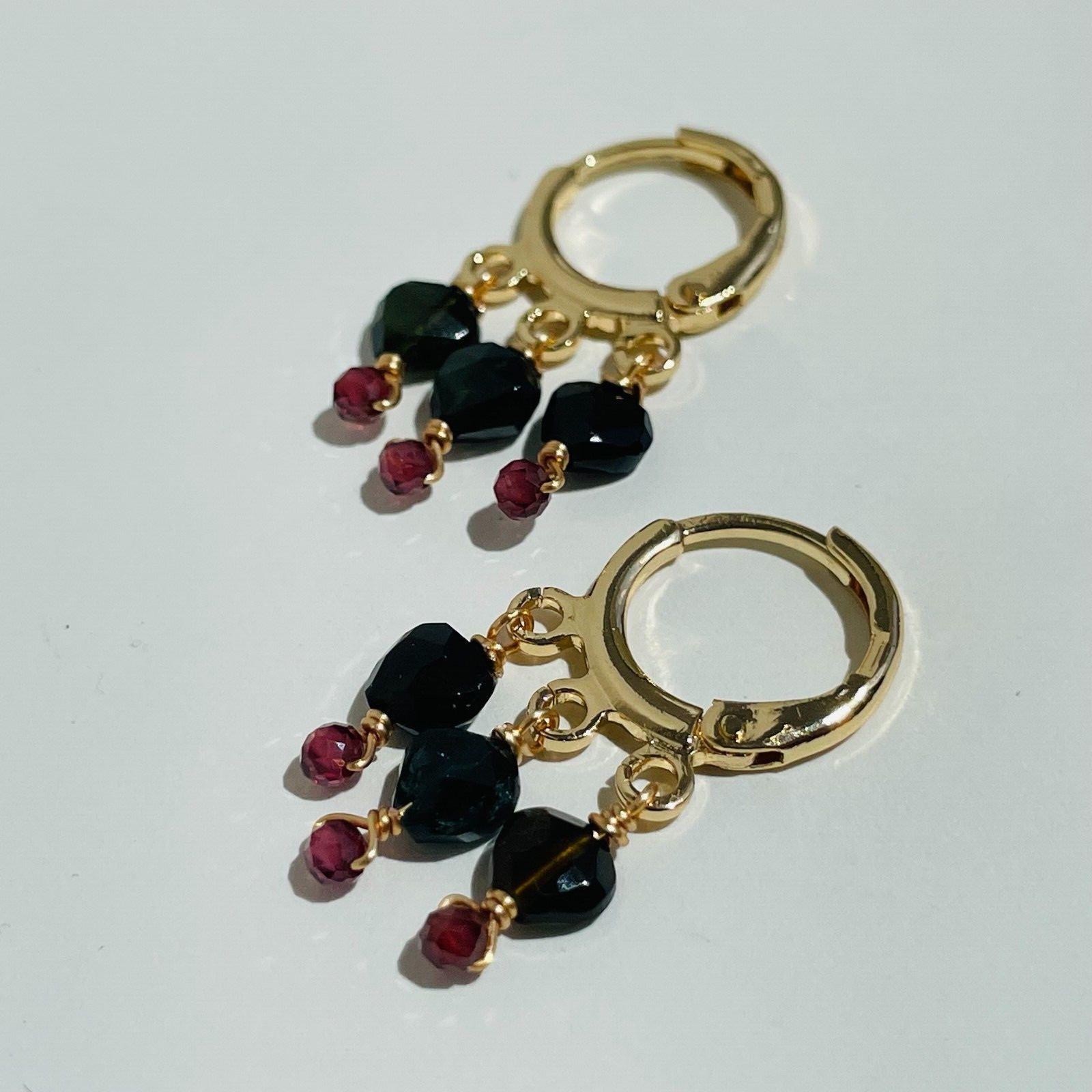 Boucles d'oreilles en plaqué or jaune 1718 et pierres naturelles pour cadeau