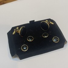 Men  s Gold Tone / Black Cufflink Set With 4 Buttons