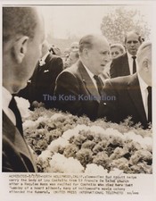 ABBOTT & COSTELLO-Bud Abbott At Lou's Funeral-United Press Photo-1959