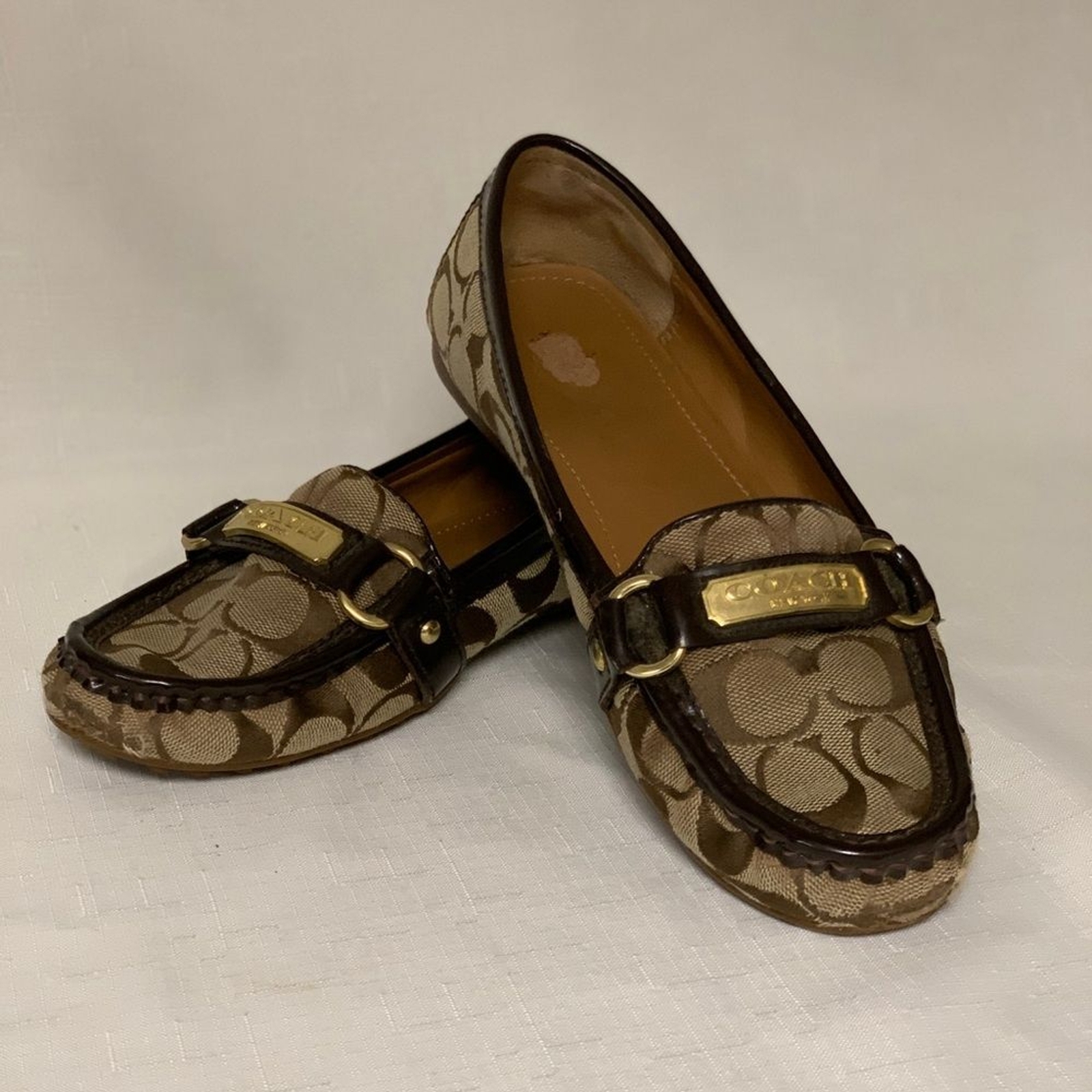 COACH Flats Women's 8 Felisha Signature C Loafer Khaki Tan Fabric Patent Leather-image