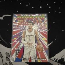 Topps 2025-26 Victor Wembanyama Power Players San Antonio Spurs NBA Card #PP-15