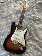 Fender Player II Stratocaster Electric Guitar Sunburst