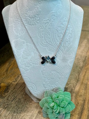 Beautiful Handmade Sterling Silver, Onyx Spooky Cat Necklace