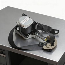 Front Left Driver Side Seat Belt Retractor Assembly For 2014-19 Toyota Corolla