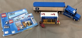 LEGO CITY: Toys R Us Truck ~ 7848 ~ 100% Complete w/Manual - Retired ~ Ltd. Ed.