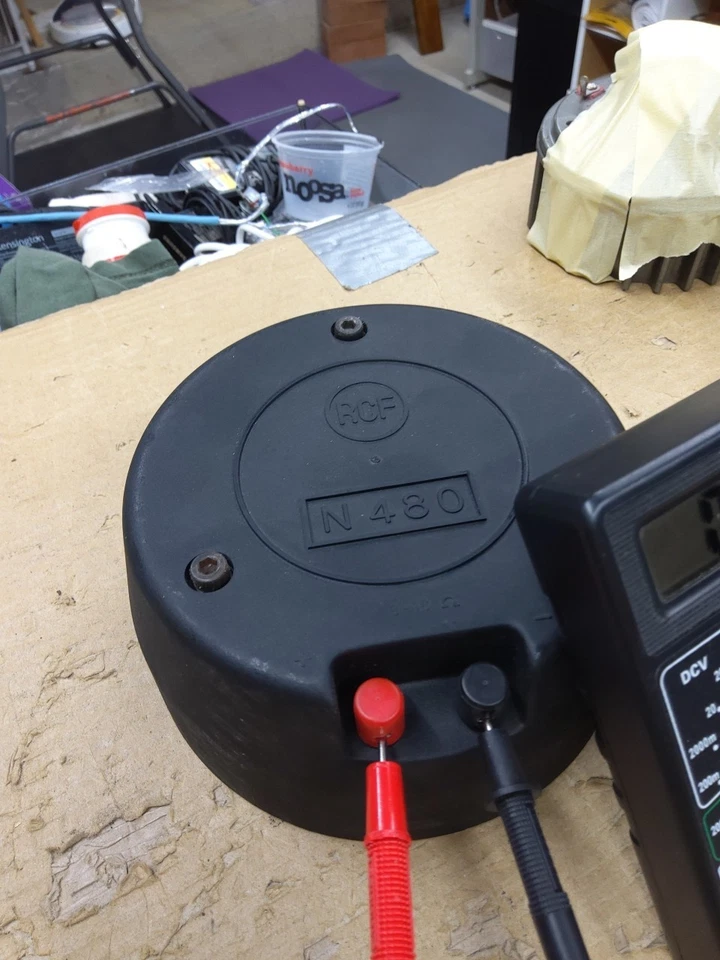 Driver bocina RCF N460 FUNCIONANDO USADO 4.9 DCR Foto 2 de 4