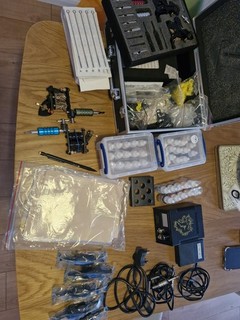 Tattoo Kit with Machine Power Cable Foot Pedal Needles Ink Ink Pots
