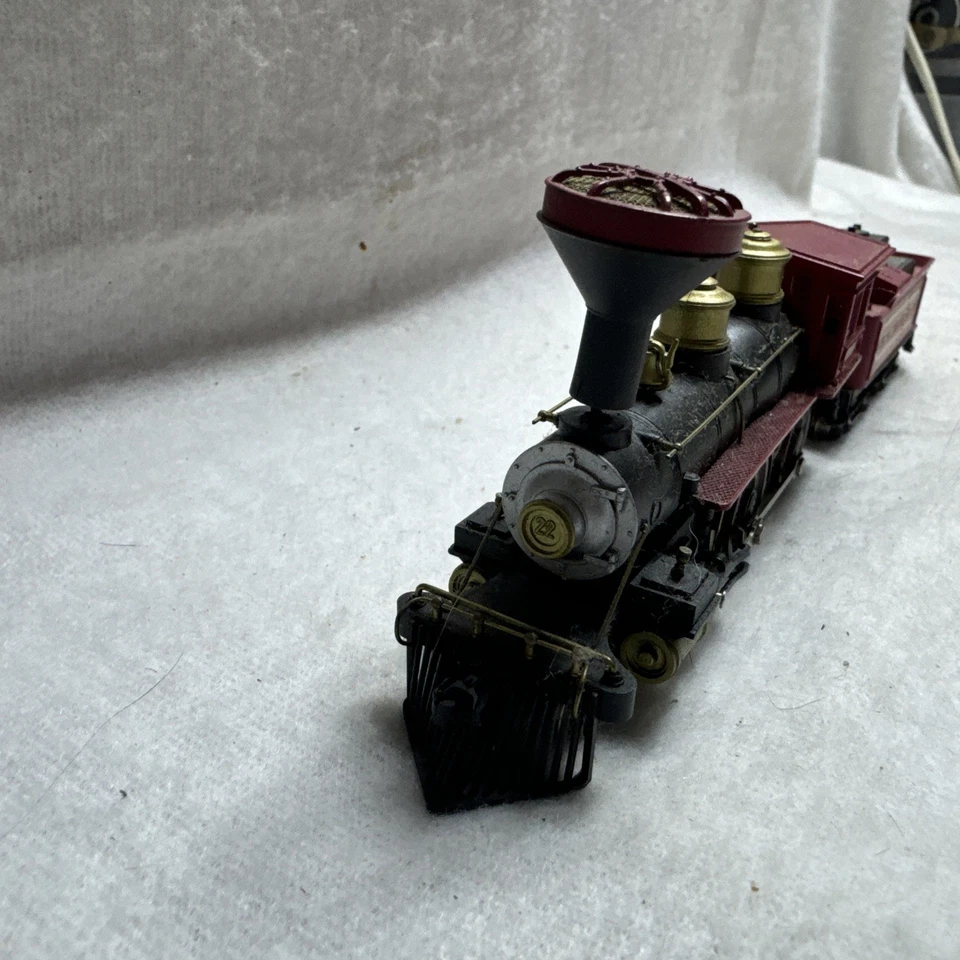 AHM Ho Scale 4-4-0 Steam Locomotive Engine With Metal Gears For Train Set Layout - Image 3 of 4