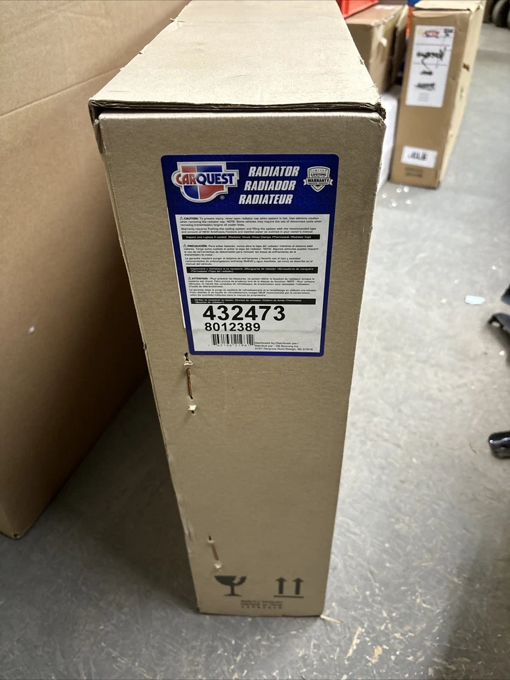 Radiador Carquest 432473, para seleccionar 01-06 Hyundai Santa Fe Foto 2 de 4