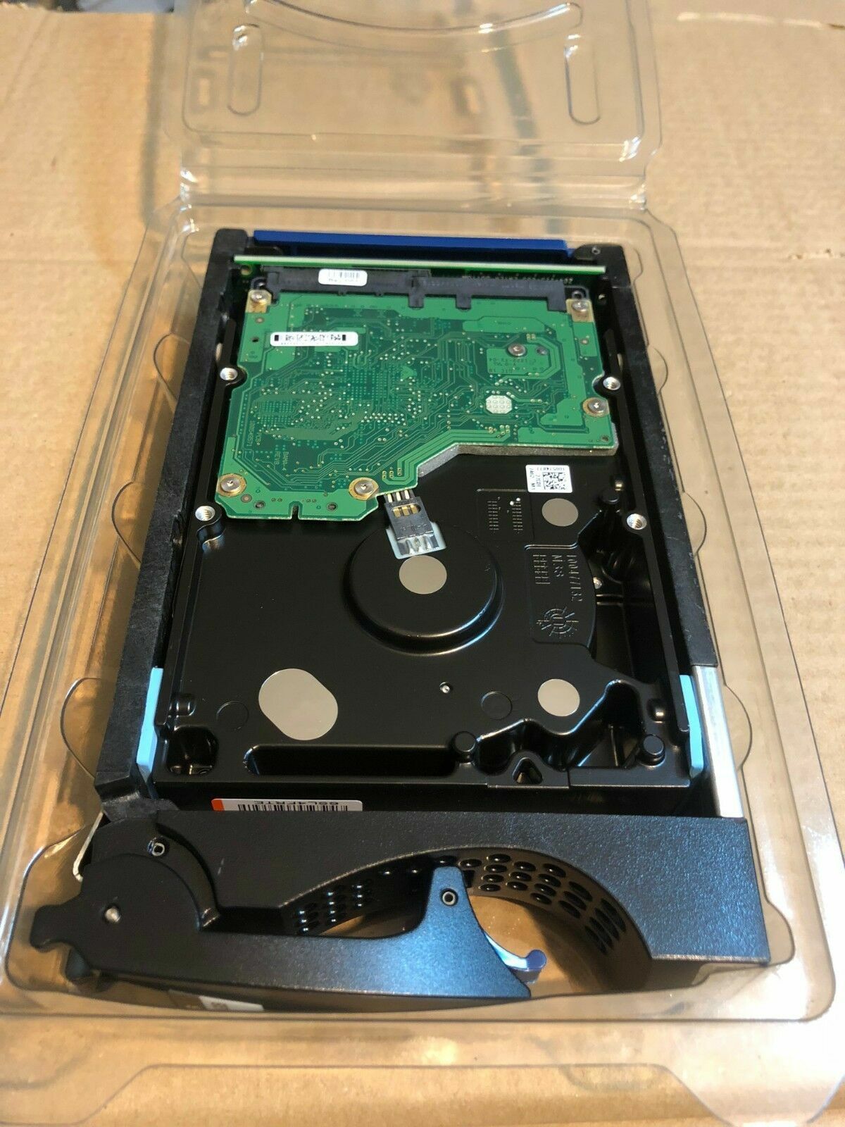 Photo 2/4