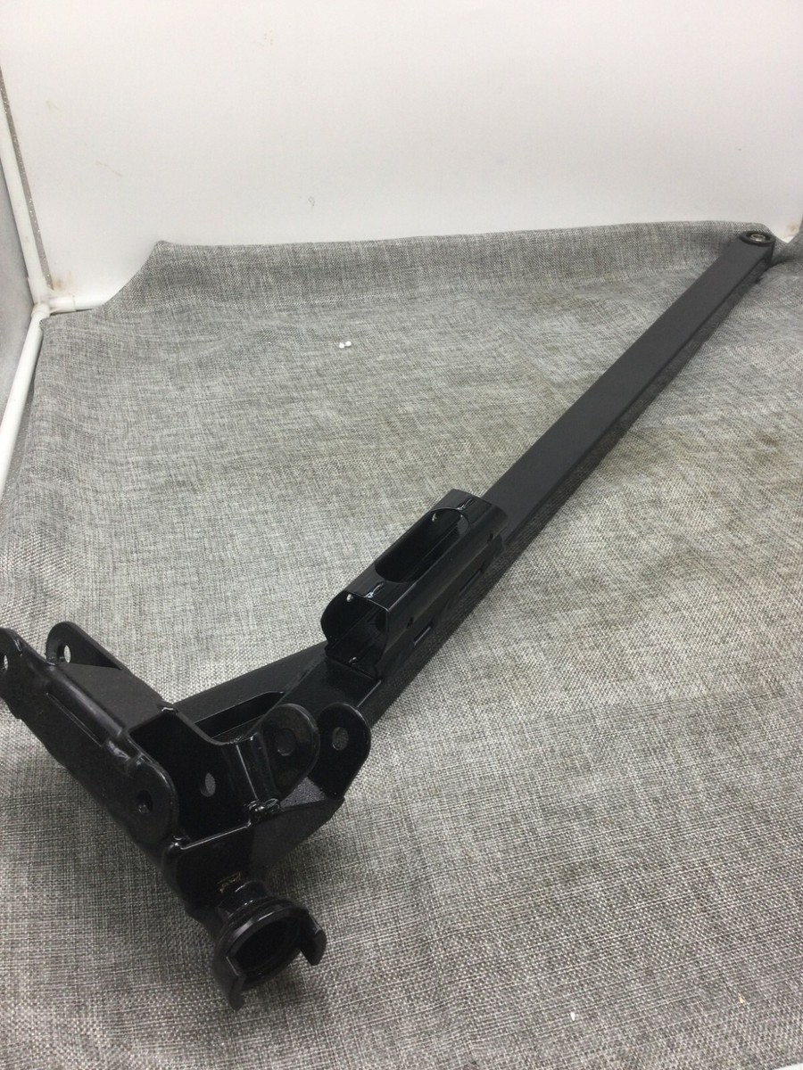 Polaris XC SP 500 600 700 800 2000 2003 2005 New OEM Trailing Arm