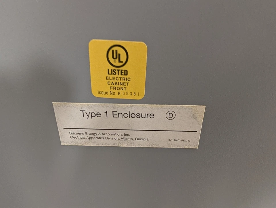 🤪 SIEMENS 250 AMPS MAIN LUG PANELBOARD 600Y/347V 3Ø 4W 42 CIRCUIT S1C42ML250CBS - Image 3 of 4