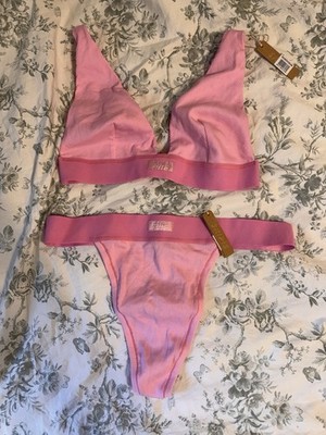 RARE Brand New Skims Bralette and Panty set- Bubblegum Pink