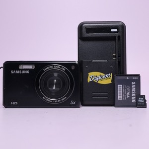 Samsung Digital Camera DV90 16.1MP Selfie Screen Black Tested Full Working Set