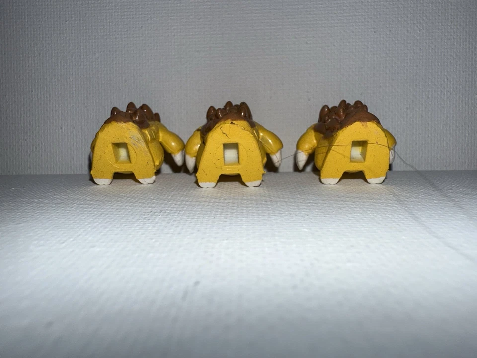 Figuras Pokémon Sandshrew 1999 de colección - Promo Burger King - Lote de 3 Foto 3 de 3