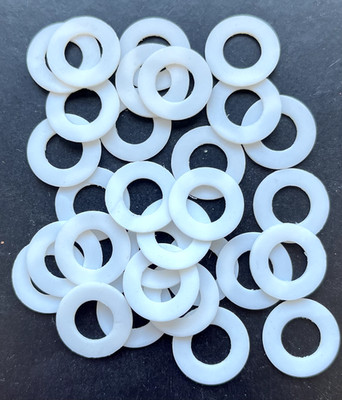 Teflon (PTFE) P.T.F.E. Unterlegscheiben - 16 mm O/D x 8,5 mm I/D x 0,8 mm Thk, verschiedene Q'S