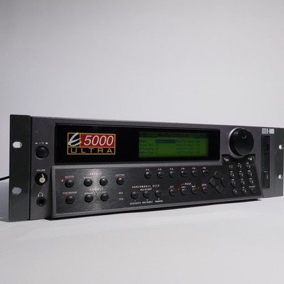 E-MU E5000 ULTRA SAMPLER 19'' RACK WORKING CONDITION