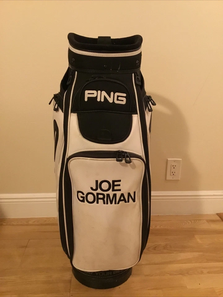 Ping Karsten Staff Golf Bag with 6-way Dividers & Rain Cover - Image 2 of 4