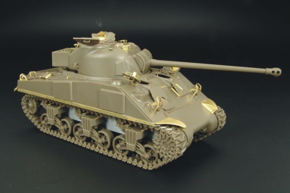Hauler Models HLX48129 - 1:48 Sherman IC Firefly - Accessories