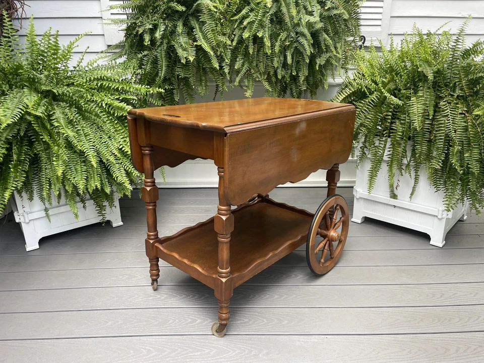 VTG ETHAN ALLEN MAPLE ROLLING TEA CART DROP LEAF SIDE END COFFEE TABLE W/ SHELF - Image 2 of 4