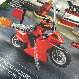 LEGO 10739 Shark Attack Ninjago Movie Juniors Retired Sealed Box Damage Photos
