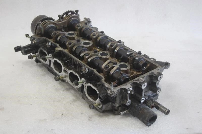 2001 TOYOTA CELICA GT MOTOR ENGINE CYLINDER HEAD 1ZZ-FE 137K MILES Foto 4 de 4