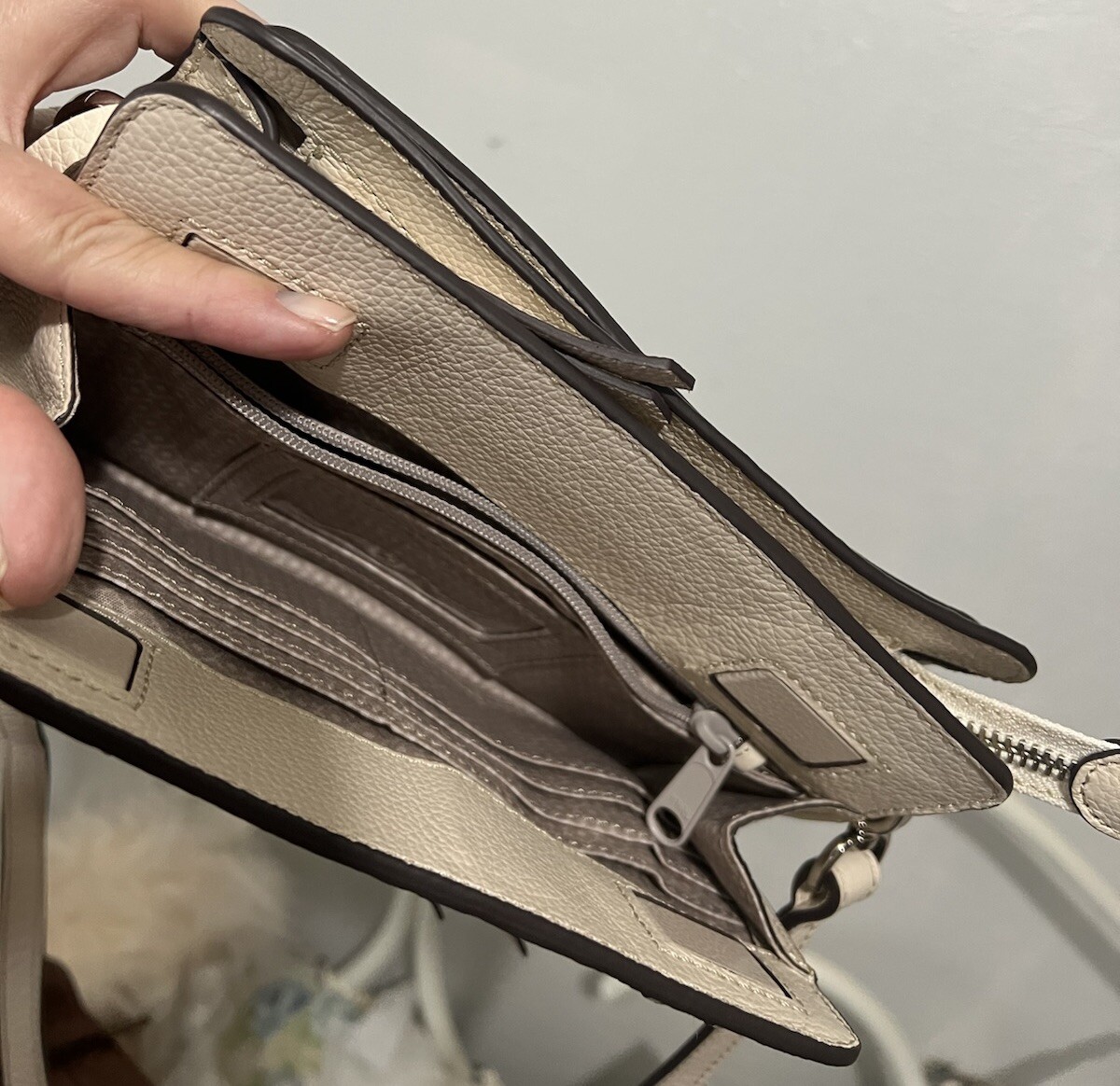 PONY Borsa a tracolla BRIGHTON GEORGINA INTERLOK Off White MG organizer portafoglio anteriore