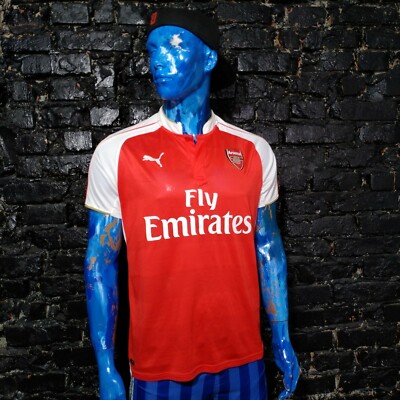 arsenal jersey home and away