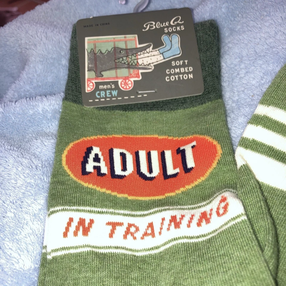NWT Blue Q Adult in Training Crew Socks Green Novelty Funny Gift - Image 2 of 4