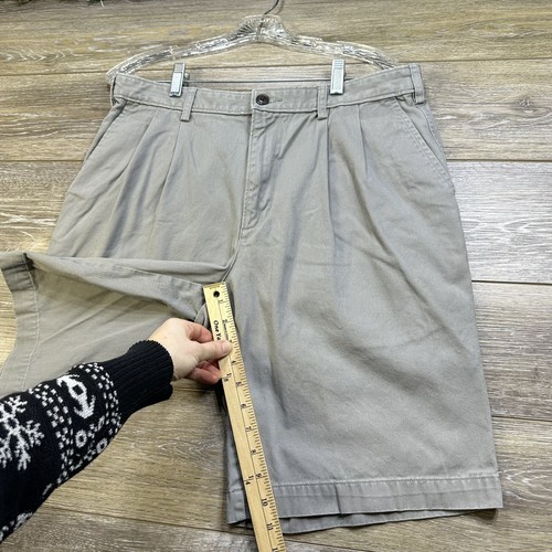 Lands End Shorts Size 32 Men’s Gray Chino, Pleated, Pockets, 11” Inseam - Picture 7 of 10