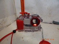Olympus PT-033 Waterproof housing - Good to 40' depth, according to specs