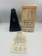 Wittner 845161 Black Woodgrain Plastic Key Wound Metronome Germany - TESTED