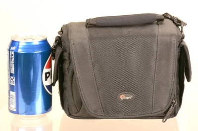 Lowepro Camera Bag Edit 110 - for Compact Video, Mirrorless, Film & Digital P&S - Image 1 of 4