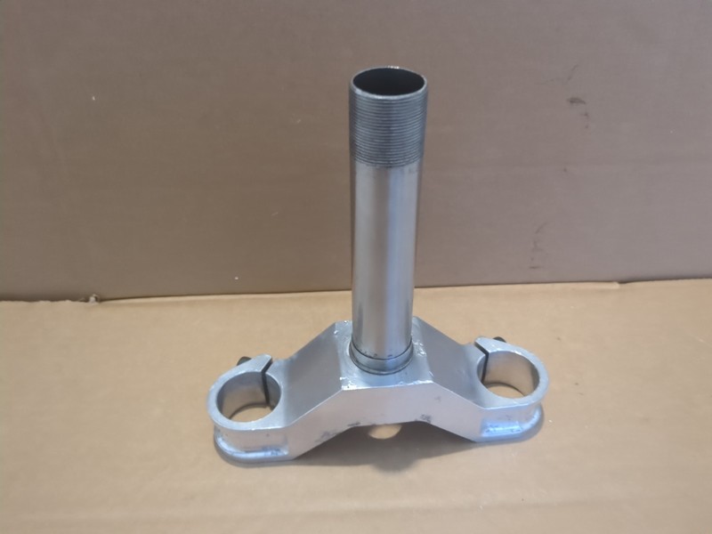 Manitou 2 Aluminium Fork Crown And 1" Steerer 124mm Threaded