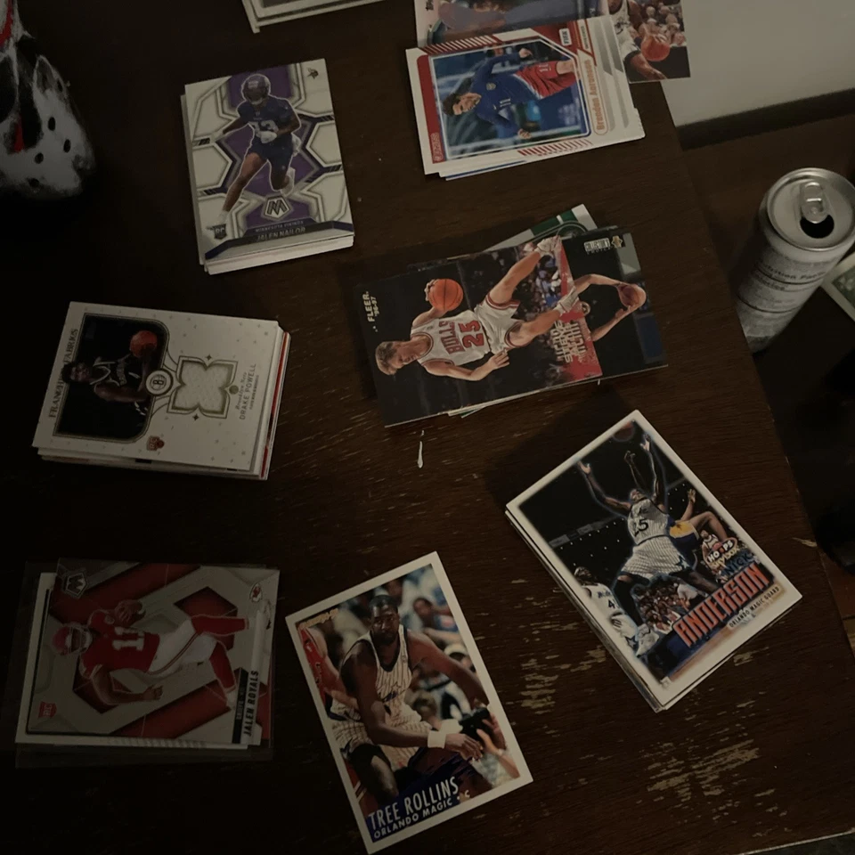 Selling all my sports cards. Topps, Donruss, Fleer, Upper Deck, and more. - Image 4 of 4