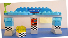 LEGO DUPLO 10857 Disney Pixar Cars 3 Piston Cup Race Set - incomplete