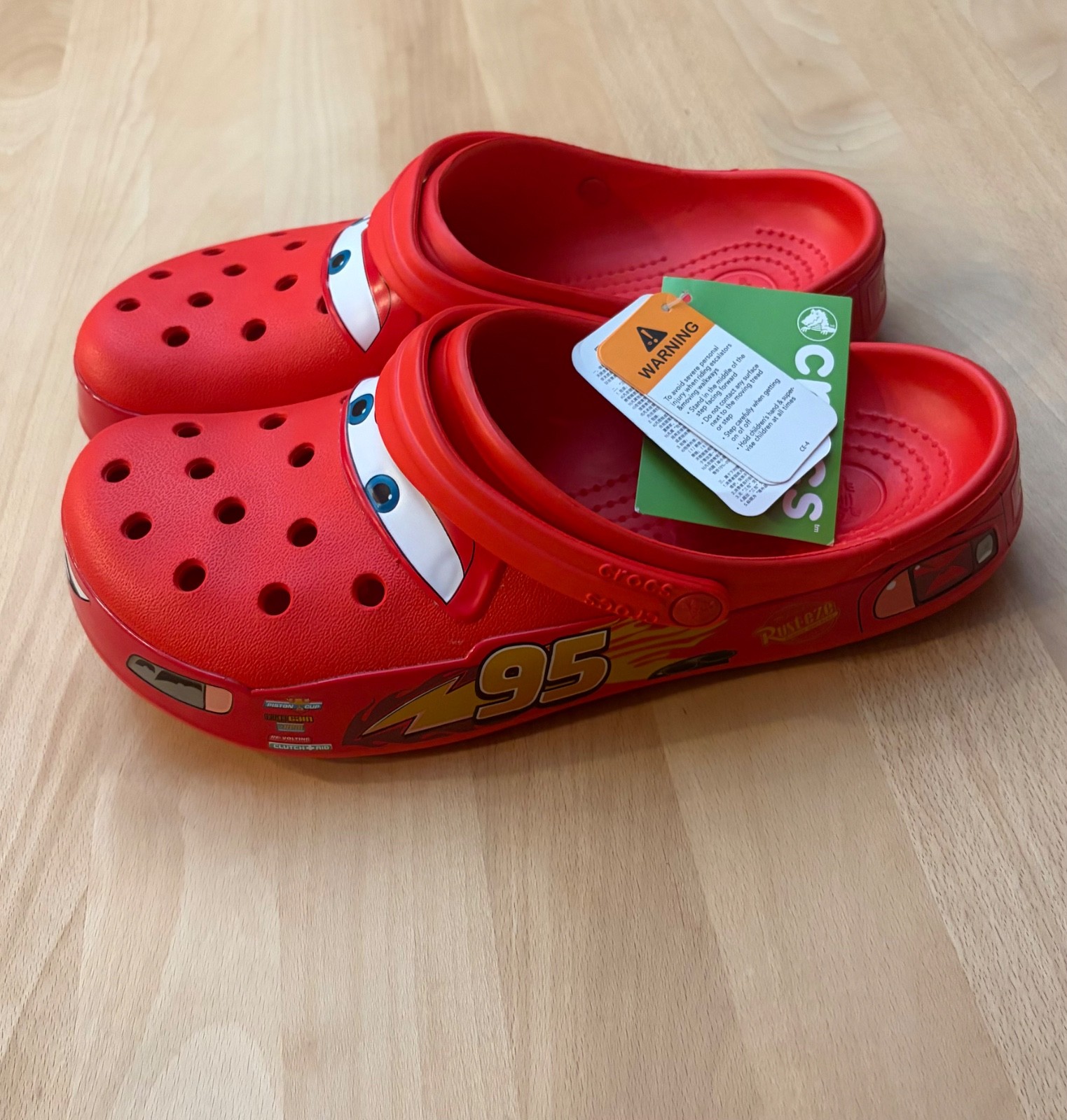 CROCS Cars Lightening McQueen Mens Size 12 Clogs Disney Pixar Red