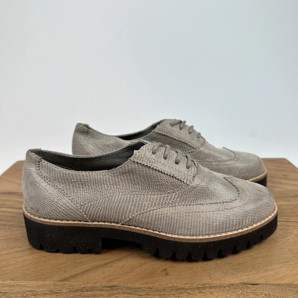?Great Used Condition 11 Donald J Pliner Sport Slip-Ons Donald J Pliner Shoes for Women for sale | eBay main image 3